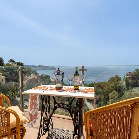 Villa On The Rocks *